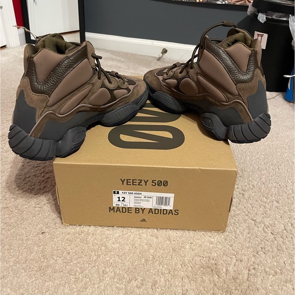 Yeezy 500 High - Picture 4 of 6